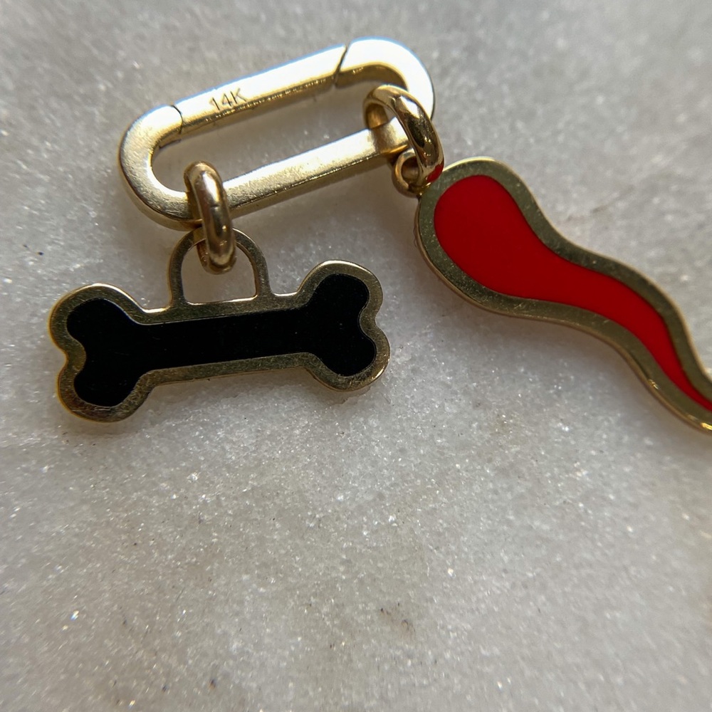 14K Yellow Gold Carabiner Clasp Charm - Picture 3 of 3